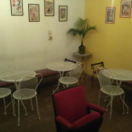 Black Cat Hostel Asuncion Exterior photo