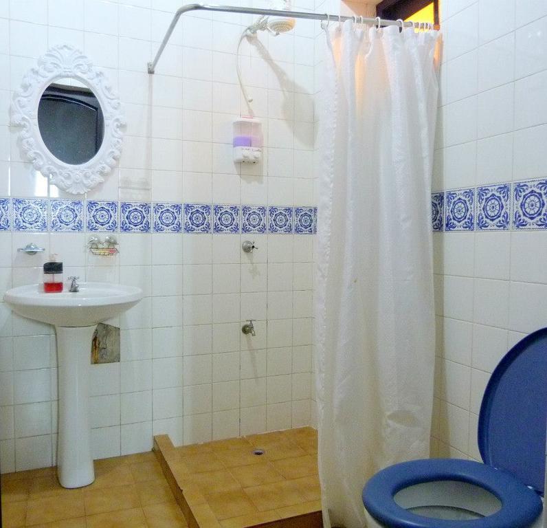 Black Cat Hostel Asuncion Exterior photo