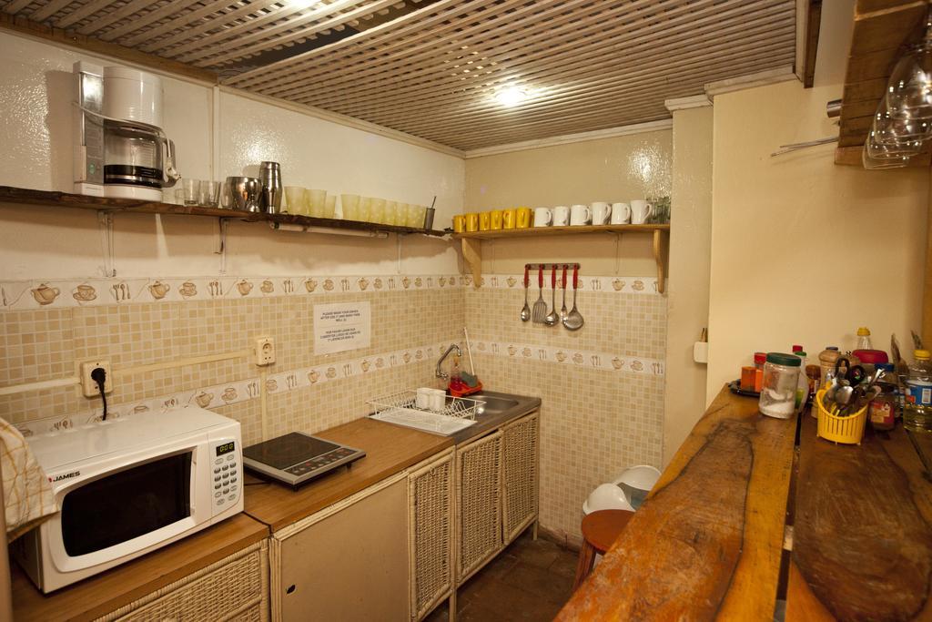 Black Cat Hostel Asuncion Exterior photo