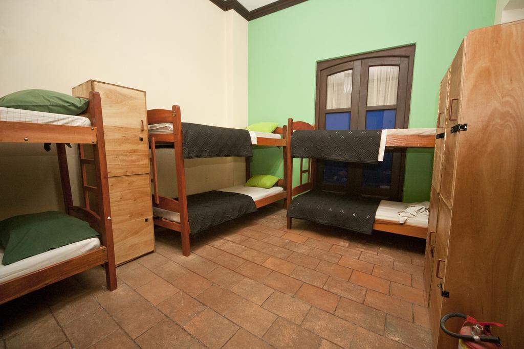 Black Cat Hostel Asuncion Exterior photo