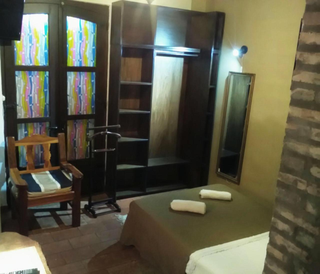 Black Cat Hostel Asuncion Exterior photo