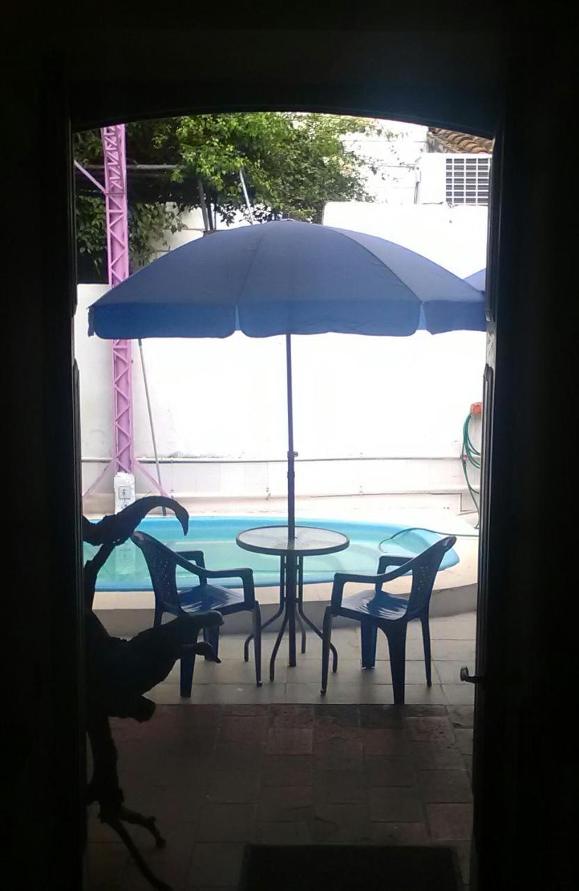 Black Cat Hostel Asuncion Exterior photo